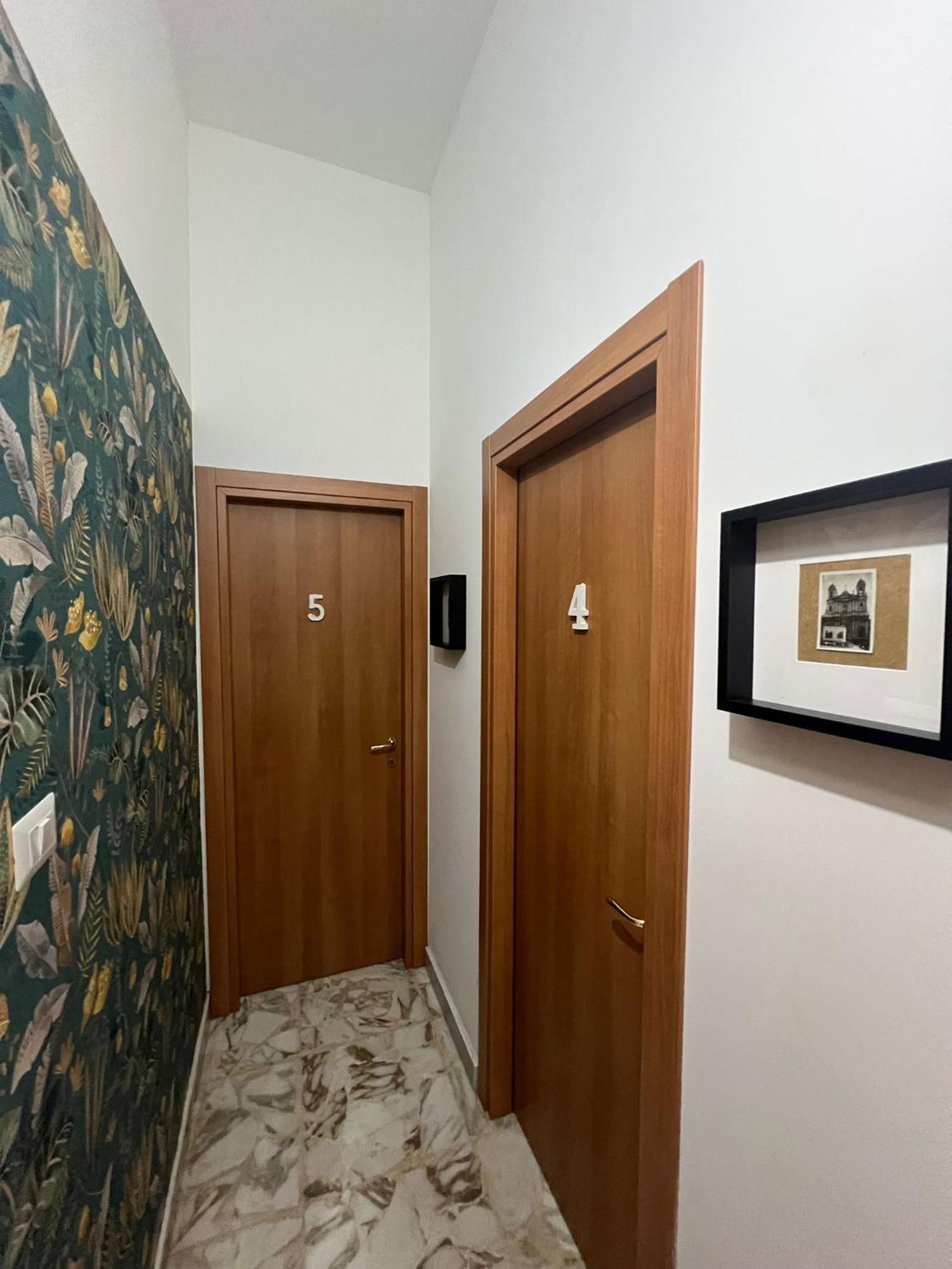 Mi Casa Tu Casa - Guest House Catane Extérieur photo